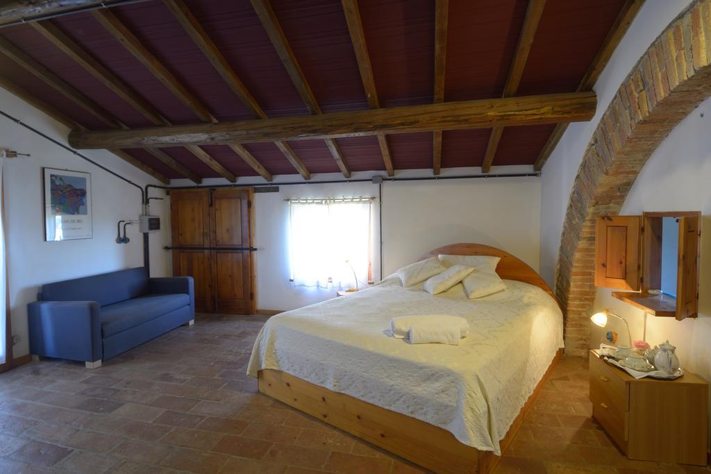 Agriturismo Borgo Del Papa Badia  Экстерьер фото