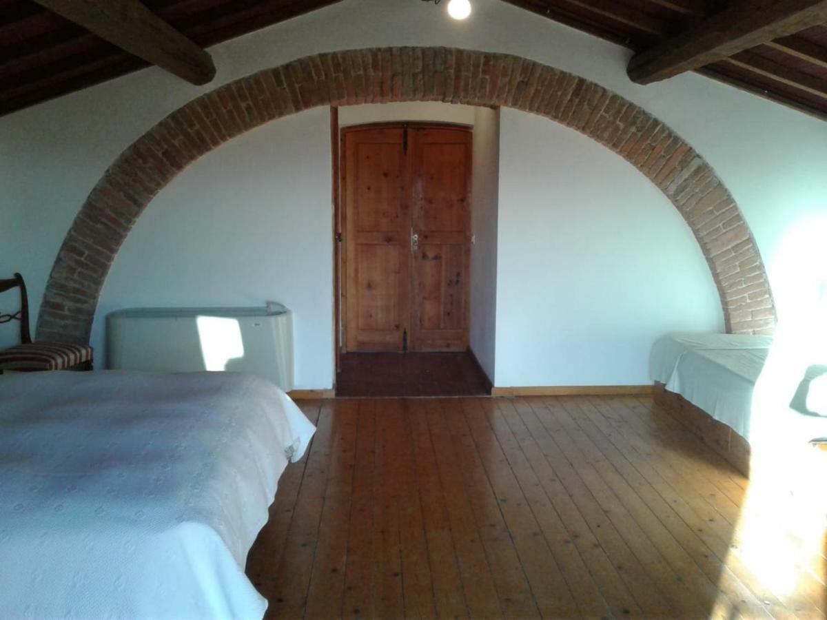 Agriturismo Borgo Del Papa Badia  Экстерьер фото